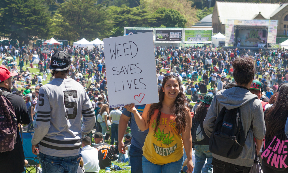 Week in Review: New Poll Reveals Overwhelming Support for Cannabis Legalization